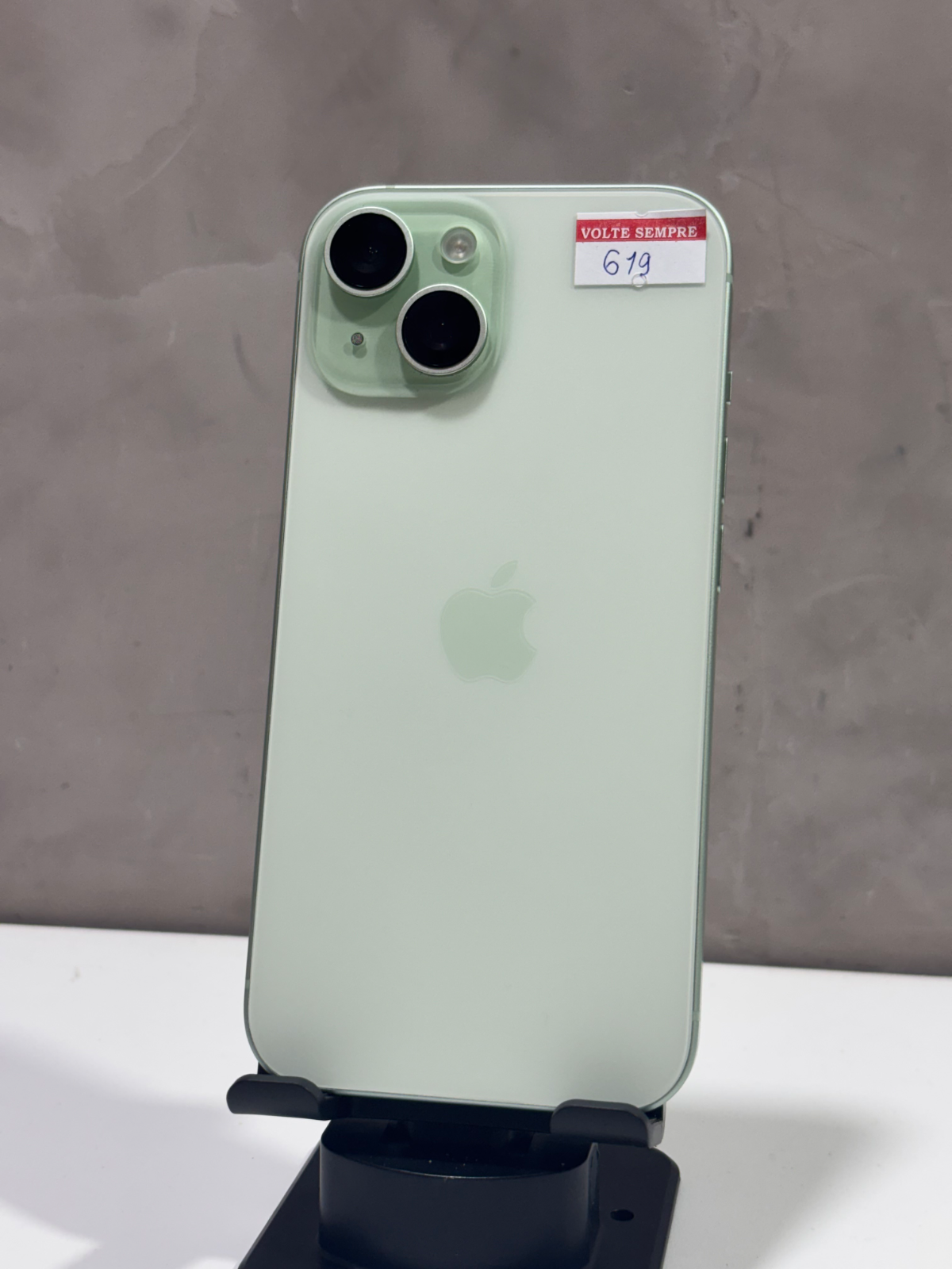 iPhone 15 128GB